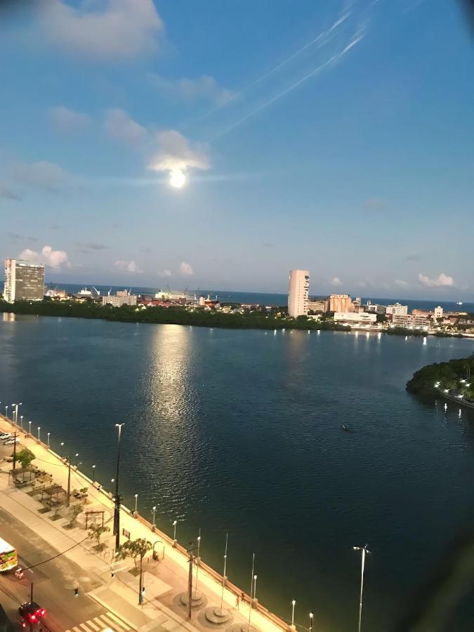 Apartamento Aconchegante, Otima Localizacao E Vista O Mar Recife